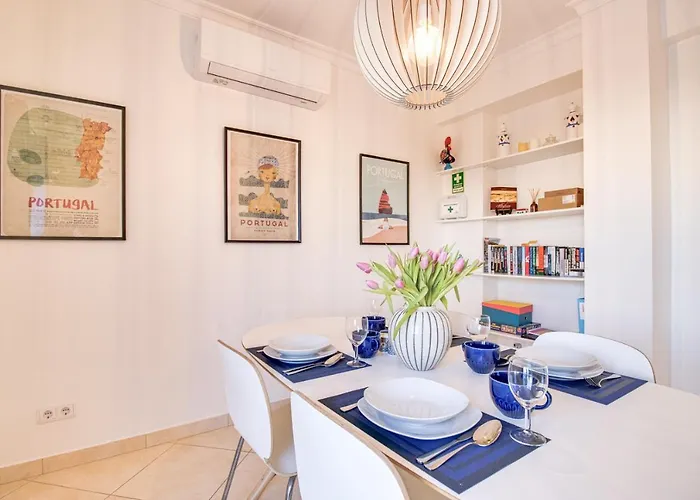 Apartment Old Town 2br 50m Ocean W/ Ac Wi-fi Parking Terrace
