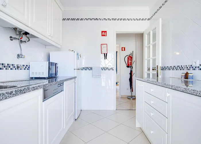 Apartment Old Town 2br 50m Ocean W/ Ac Wi-fi Parking Terrace
